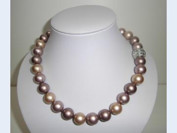 Perlenkette Brauntöne mit silberfarbigem Magnetverschluß