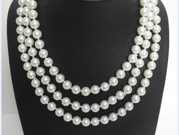 Perlenkette weiß 150 cm lang