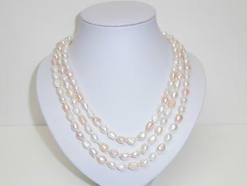 Perlenkette mit Süsswasserperlen Farbe weiss und apricot 156 cm