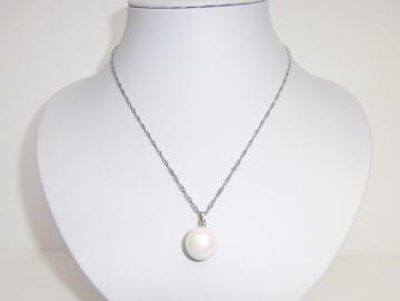 Halskette mit weißem Perlenanhänger 43 cm lang