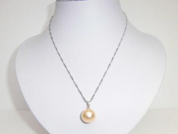 Halskette mit goldfarbigem Perlenanhänger 43 cm lang